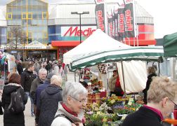 Handwerker Markt Bei Finke In Jena   42